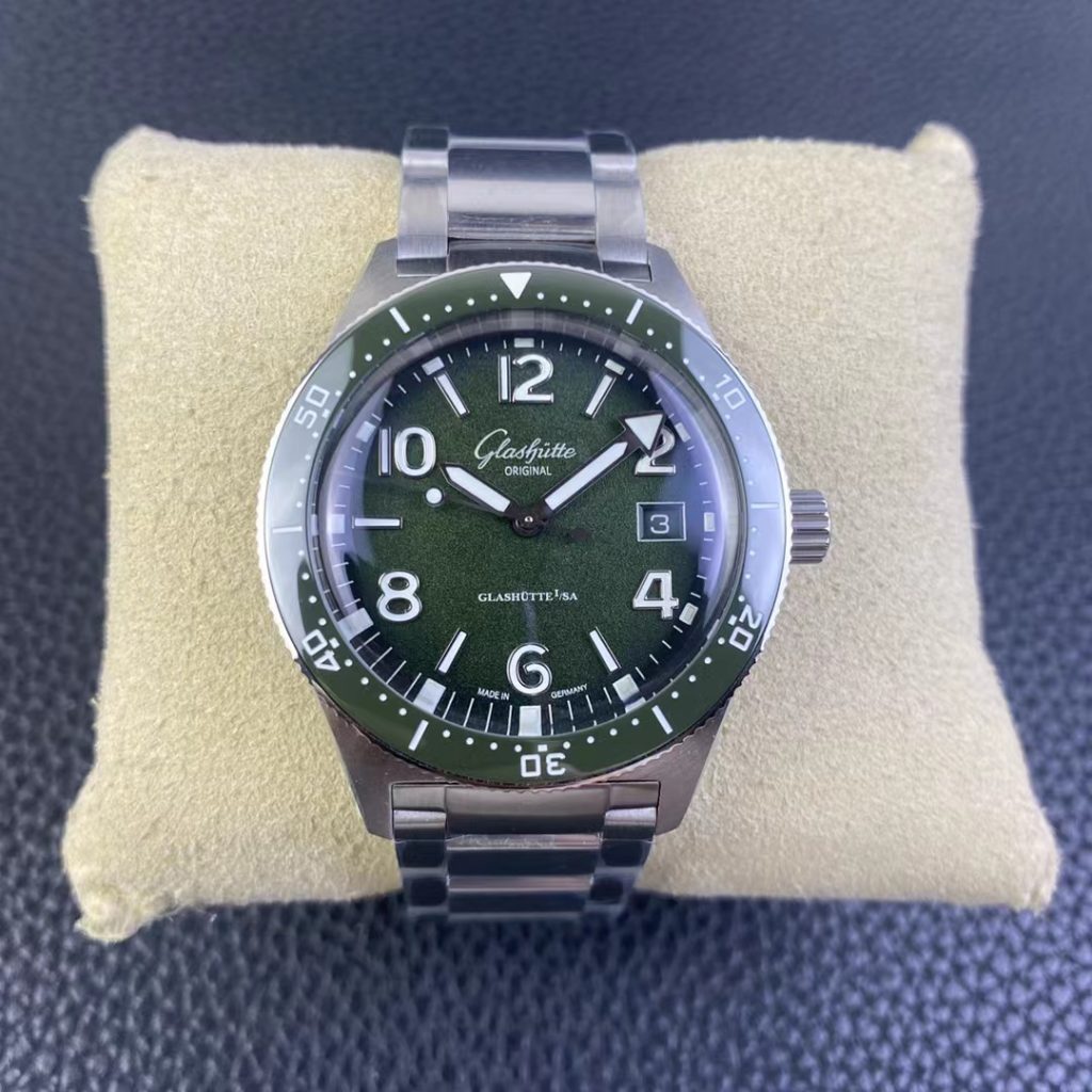 Replica Glashutte Spezialist SeaQ Green