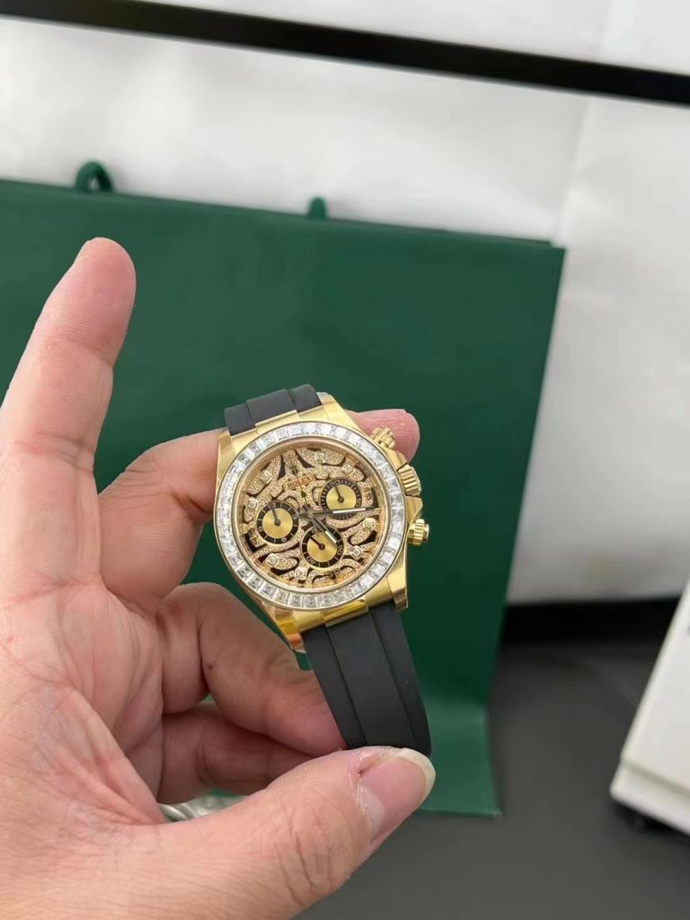 Replica Rolex Tiger Daytona with Black Rubber Strap