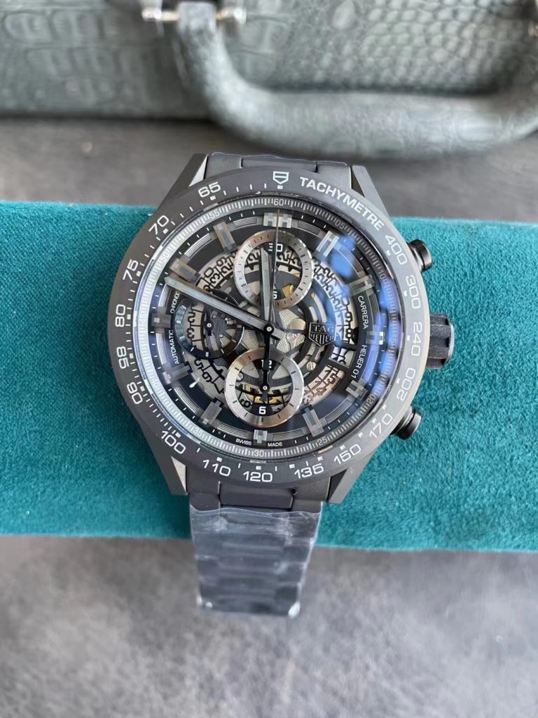 Replica Tag Heuer Carrera Heuer 01