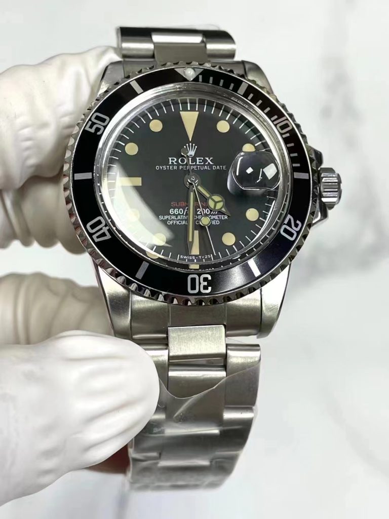 Vintage Submariner