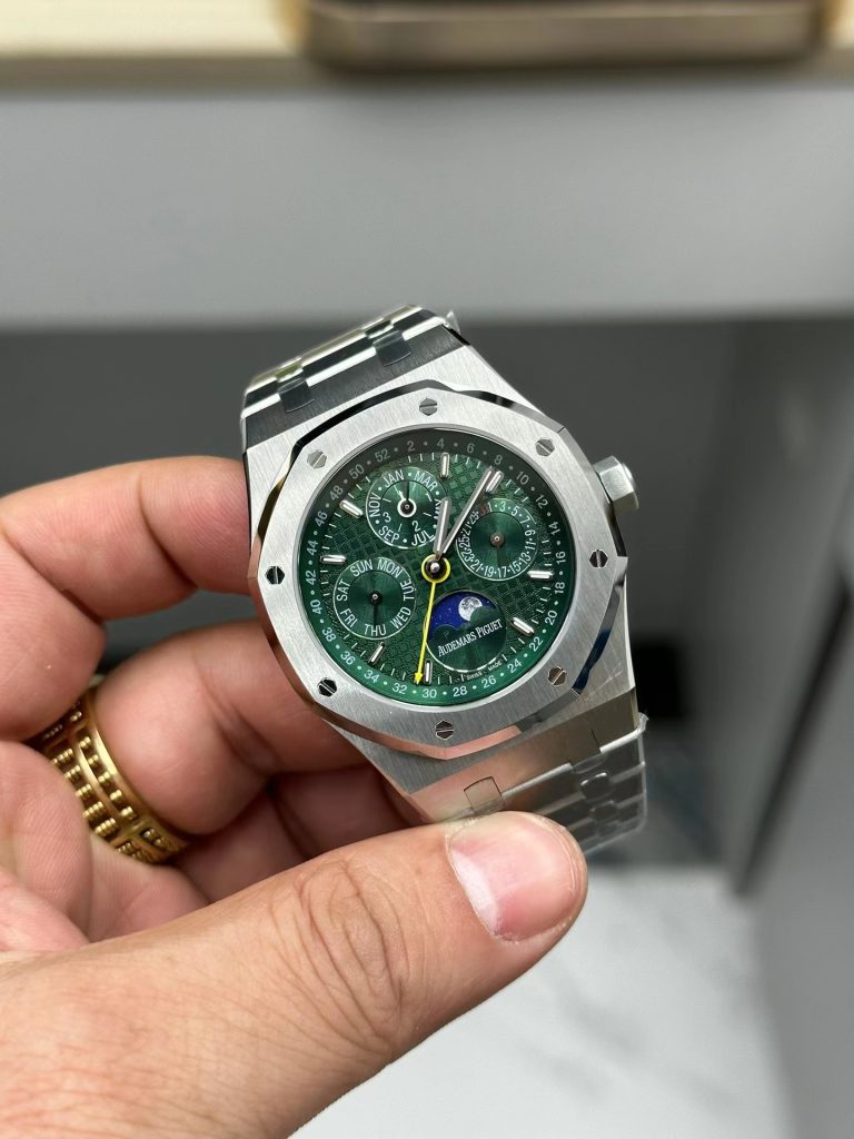 Replica Audemars Piguet 26574