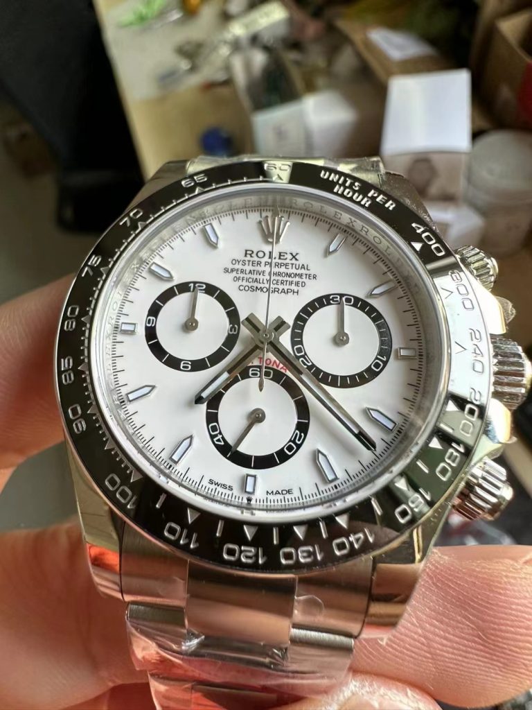 Replica Rolex Daytona 126500 Ceramic