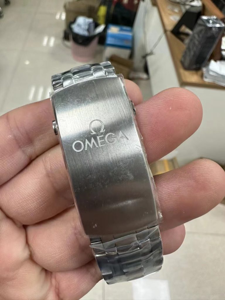 Omega Seamaster 300m Buckle