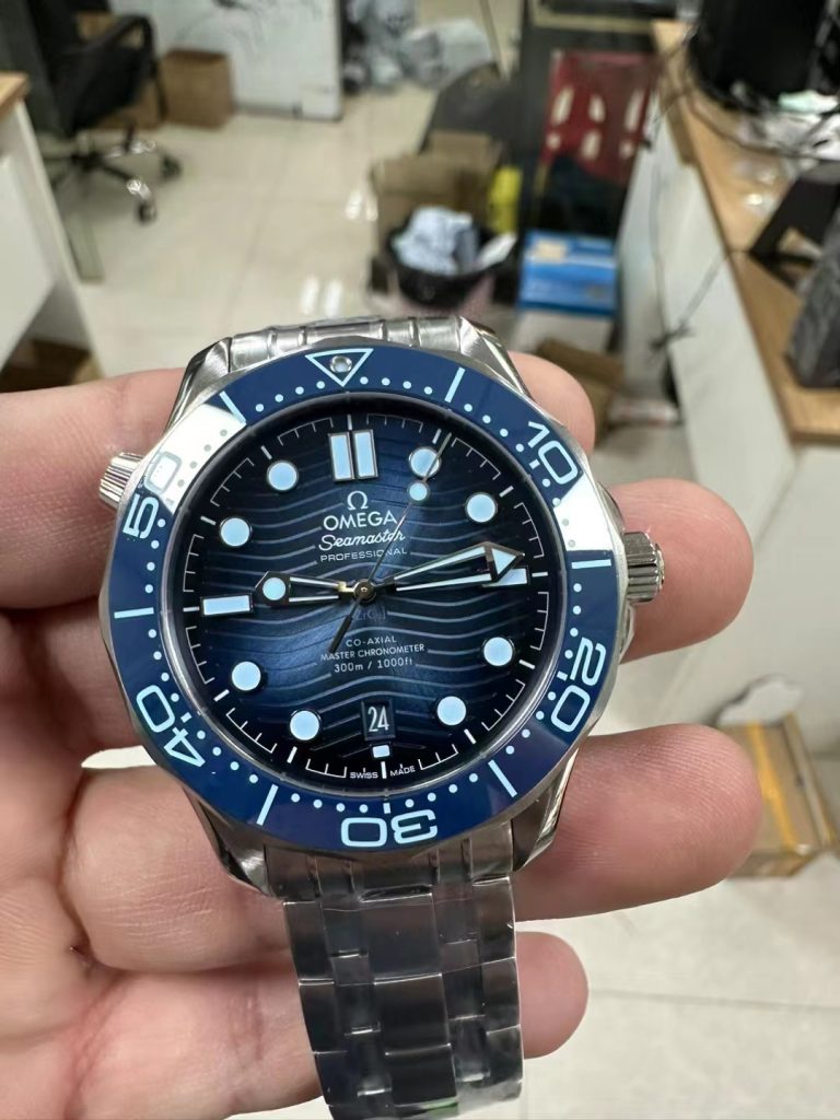 Replica Omega Diver 300m Ice Blue