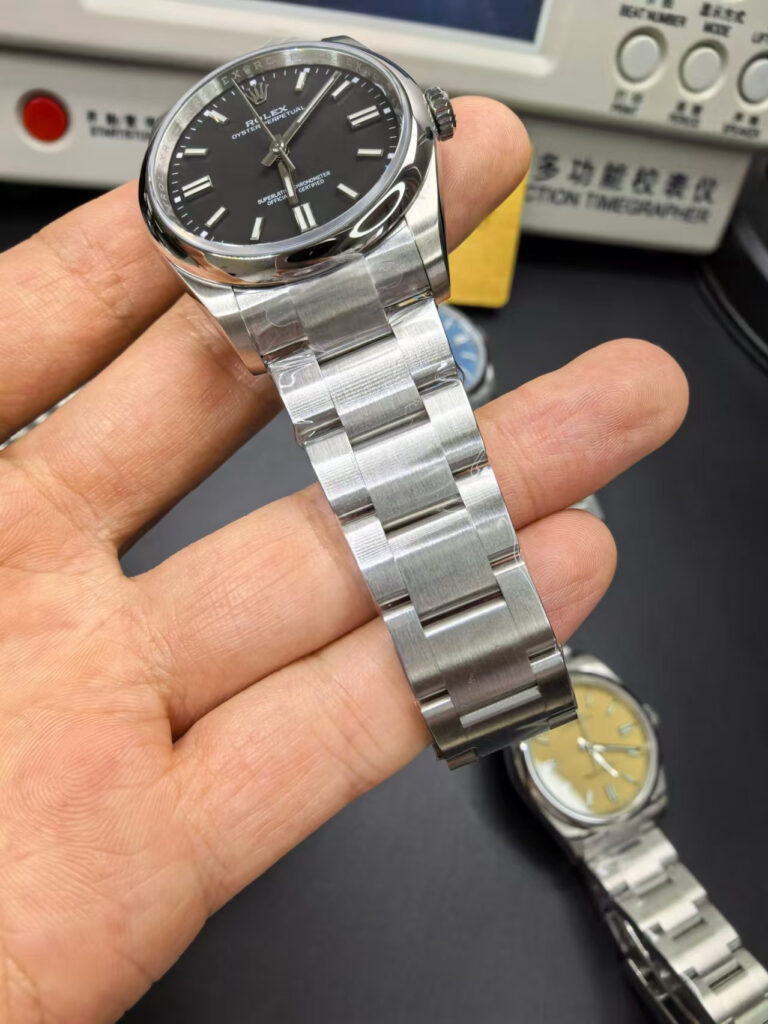 Rolex Oyster Perpetual 126000 Black Bracelet