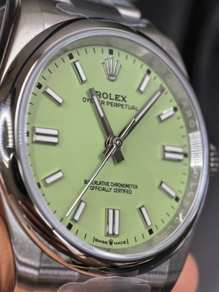 Rolex pistachio green crystal