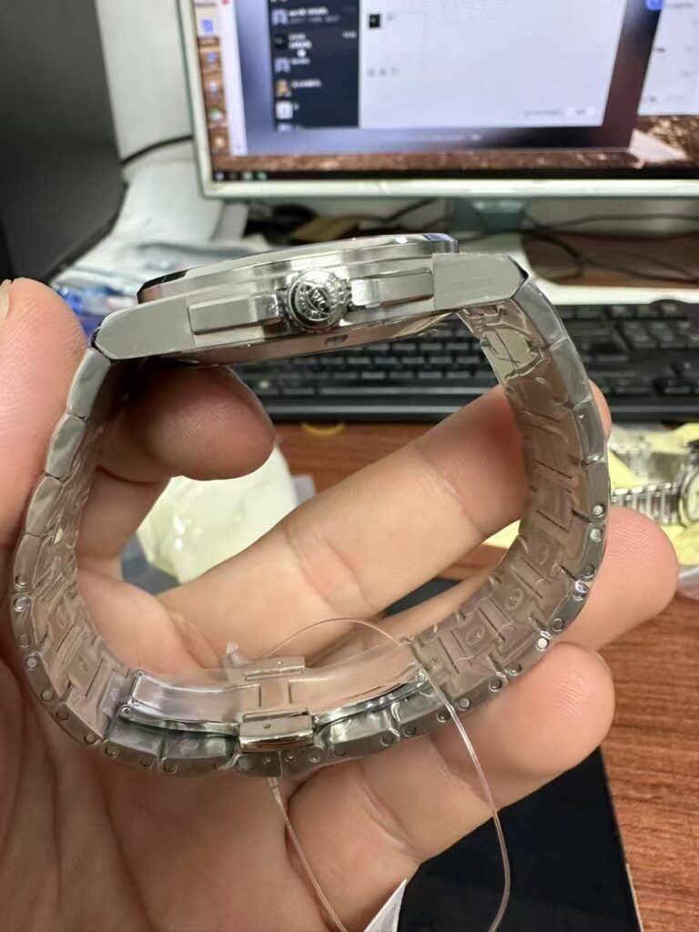 Ingenieur Brad Pitt Crown