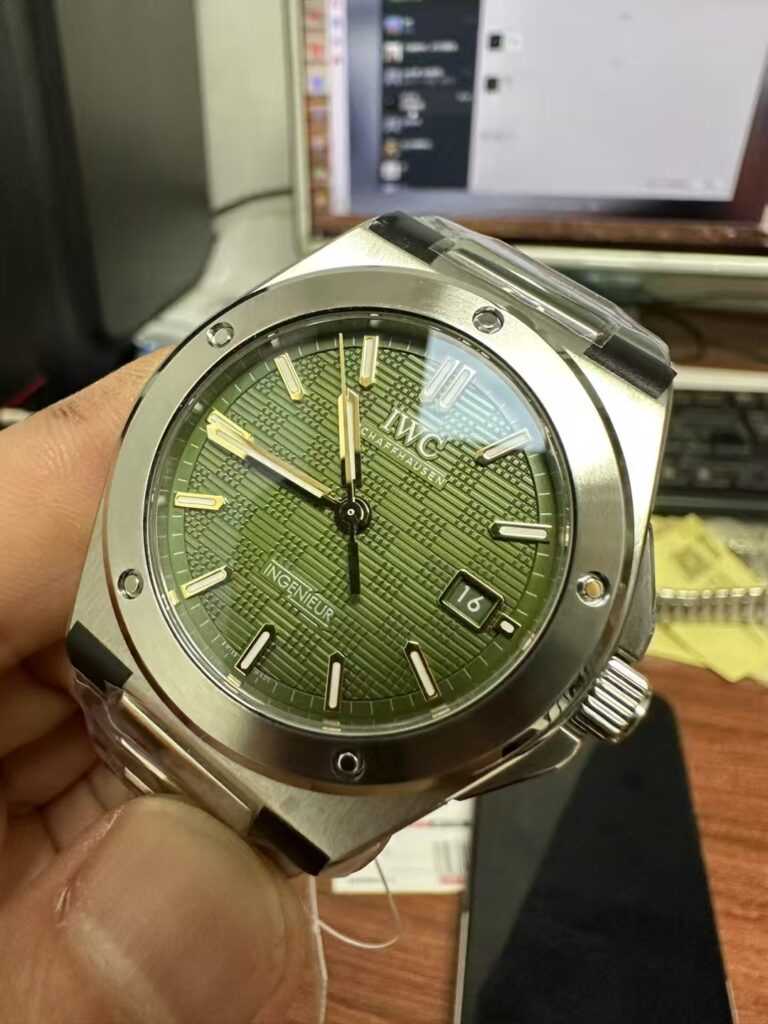 Replica IWC Ingenieur Green