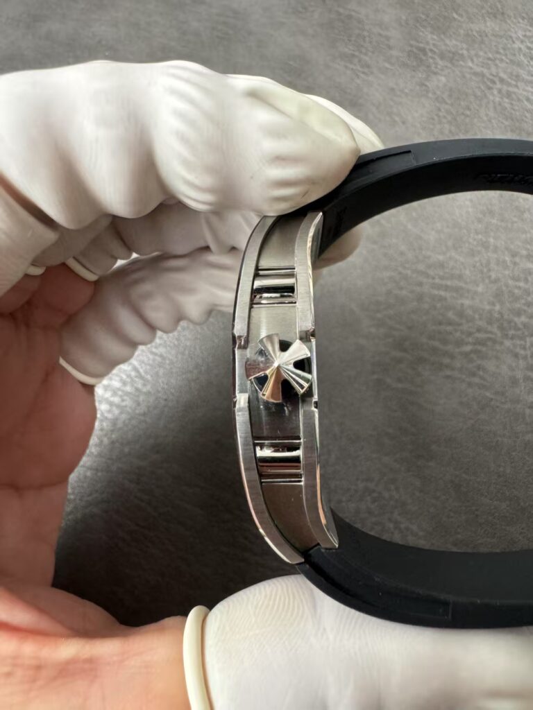 Richard Mille RM67-01 Crown