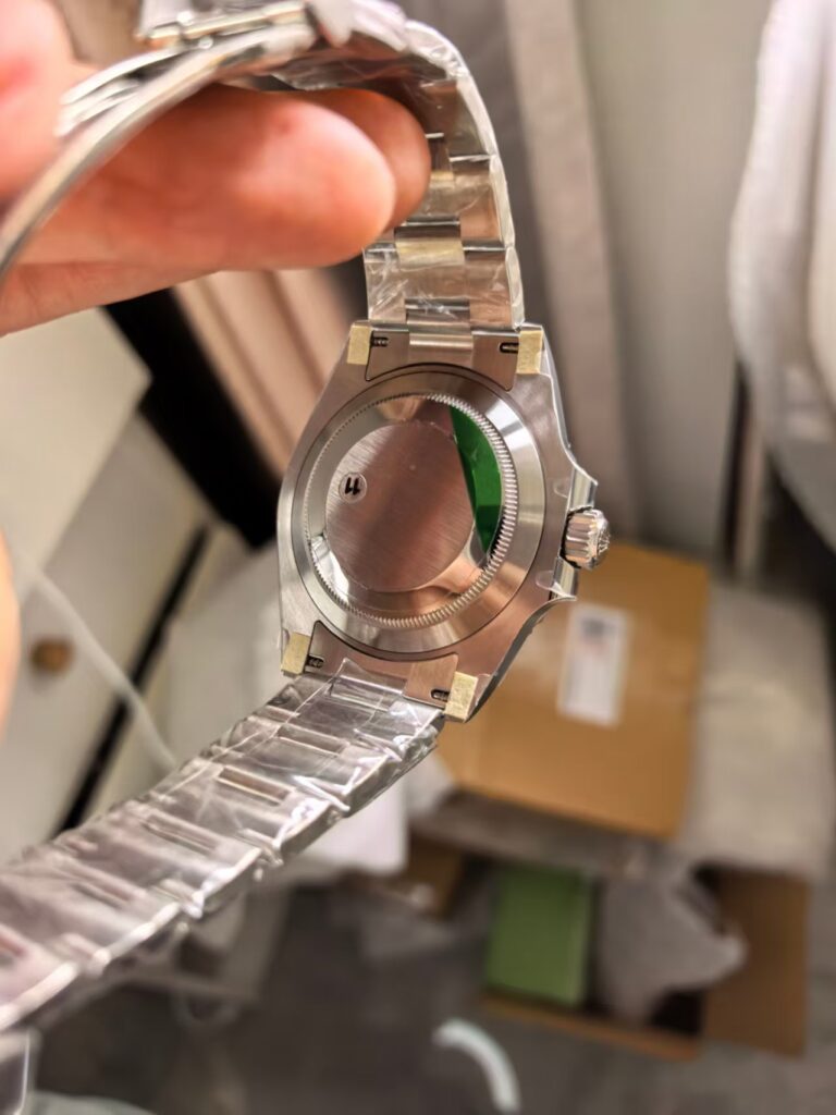 Submariner No Date Case Back