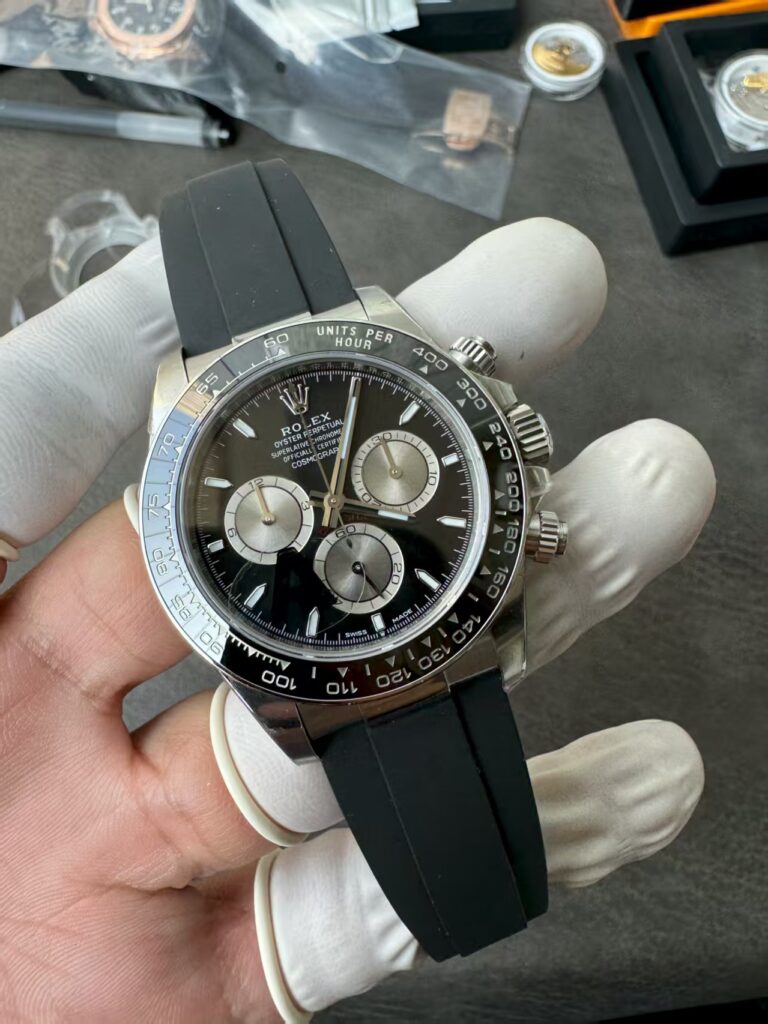 VS Black Daytona with Rubber Band