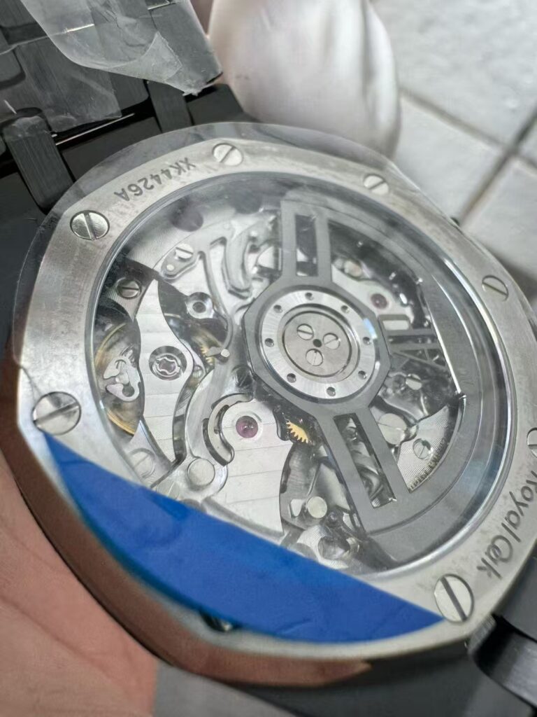 Audemars Piguet 26240 Ceramic Black Movement