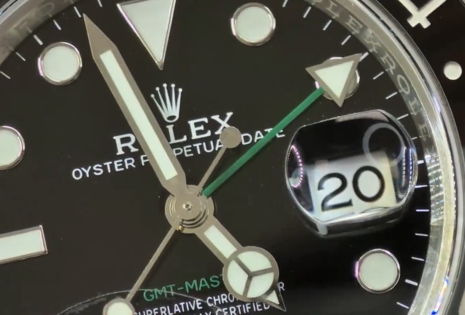 Dial Green GMT Hand