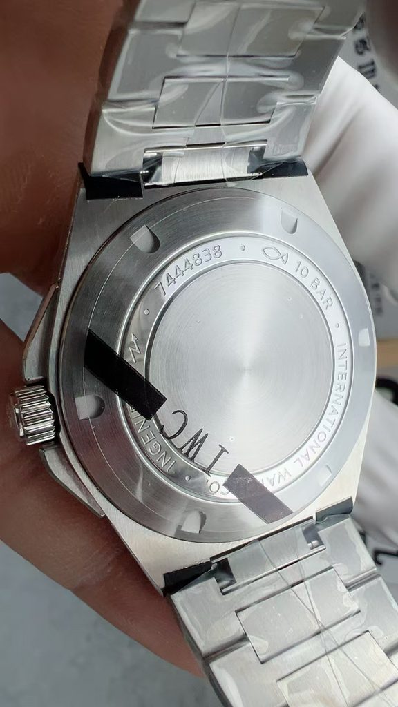 A7 IWC Ingenieur Case Back