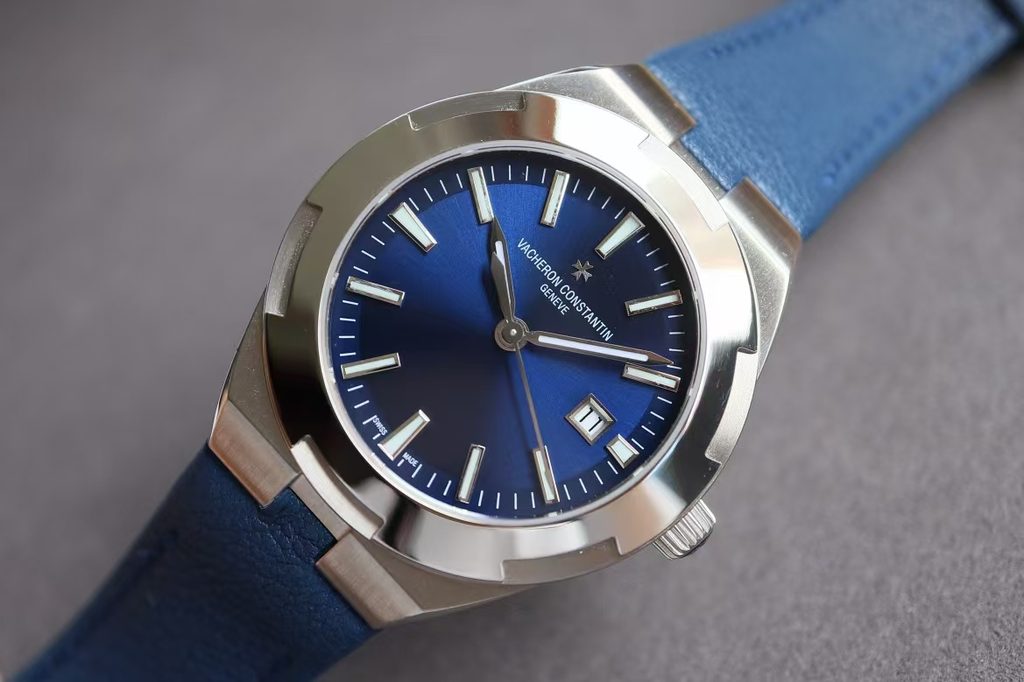 Vacheron Constantin Overseas 4600V